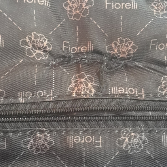 fiorelli black purse - Picture 3 of 5